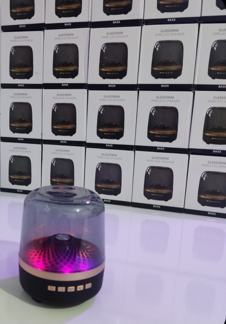 اسپیکر بلوتوثی قابل حمل هارمن کاردن مدل Glass 5